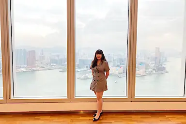 Carolyn Yeh – UBS AG